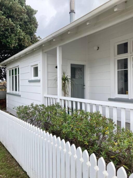 Artshack At The Beach Whanganui Esterno foto